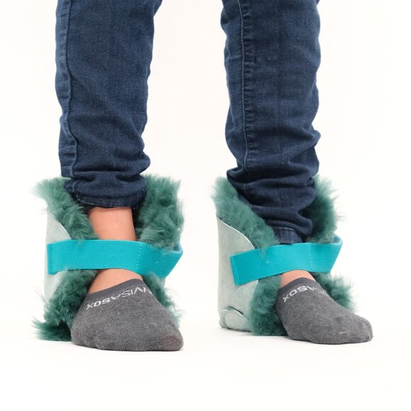 Natural Medical Classic Sheepskin Heel Protectors | 2-Piece | Emerald | 11"x10" - Picture 5 of 5